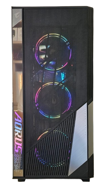Insomnia Shadow Titan 2: X870E AORUS, 9800X3D, RTX5090 AORUS Master, 2TB 9100