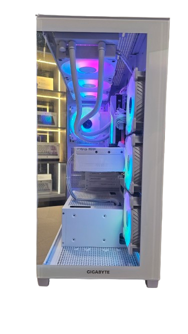 Insomnia Arctic Glass 3 Lite: B650M, Ryzen 7 7800X3D, RTX 5070, 32GB DDR5-6000, 1TB SSD